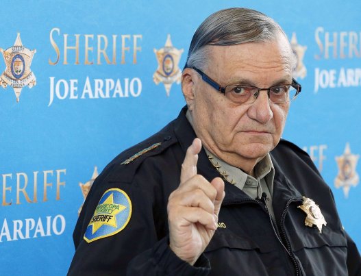 la-na-court-arpaio-immigration-20150814