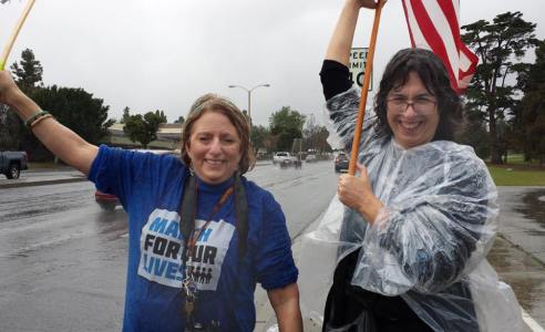 29214005_573739596303638_6118496554593550336_n